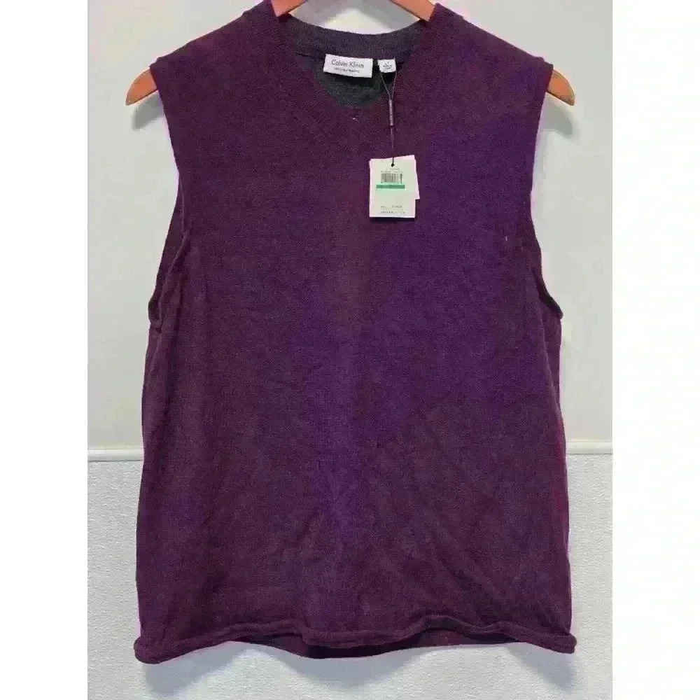 Men's Calvin Klein Sweater Vest L Purple with‎ defects